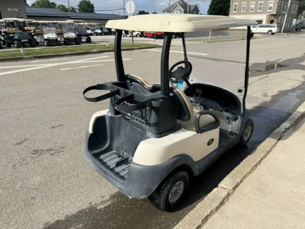2018 Club Car Precedent thumb 3