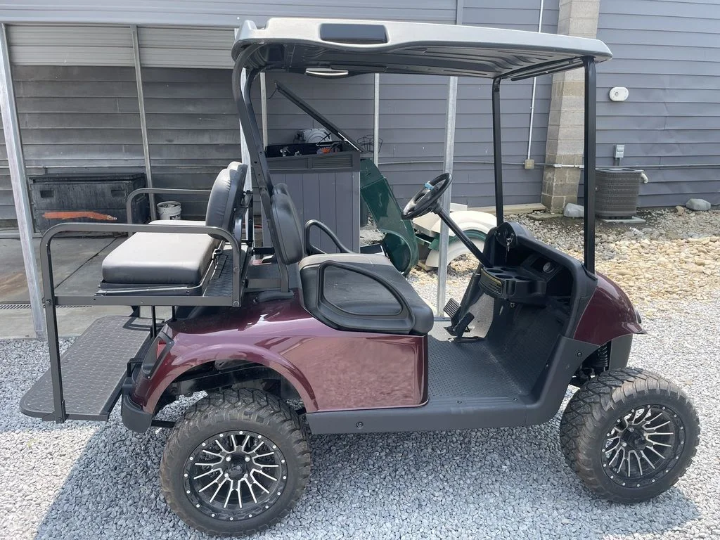 2018 E-Z-GO RXV thumb 3