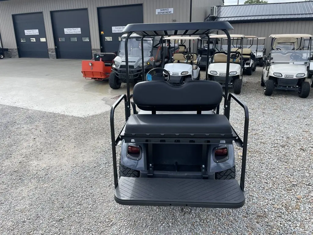 2021 E-Z-GO TXT thumb 2