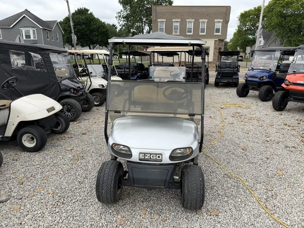 2019 E-Z-GO Freedom thumb 3