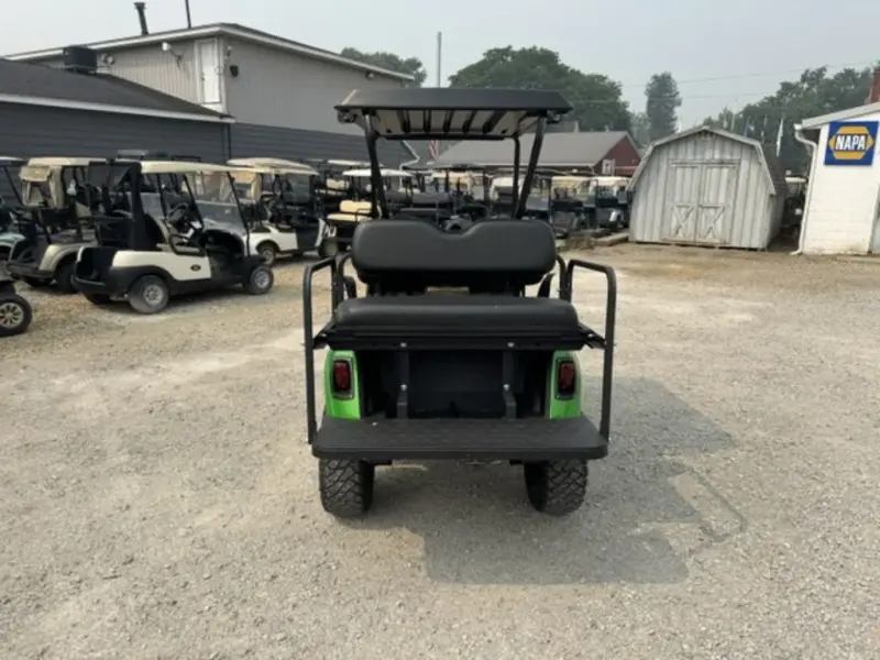 2020 E-Z-GO RXV ELiTE Lithium thumb 3