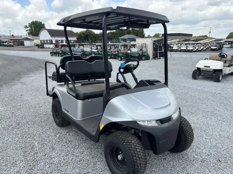 2026 E-Z-GO Valor EX1 Gas photo 1
