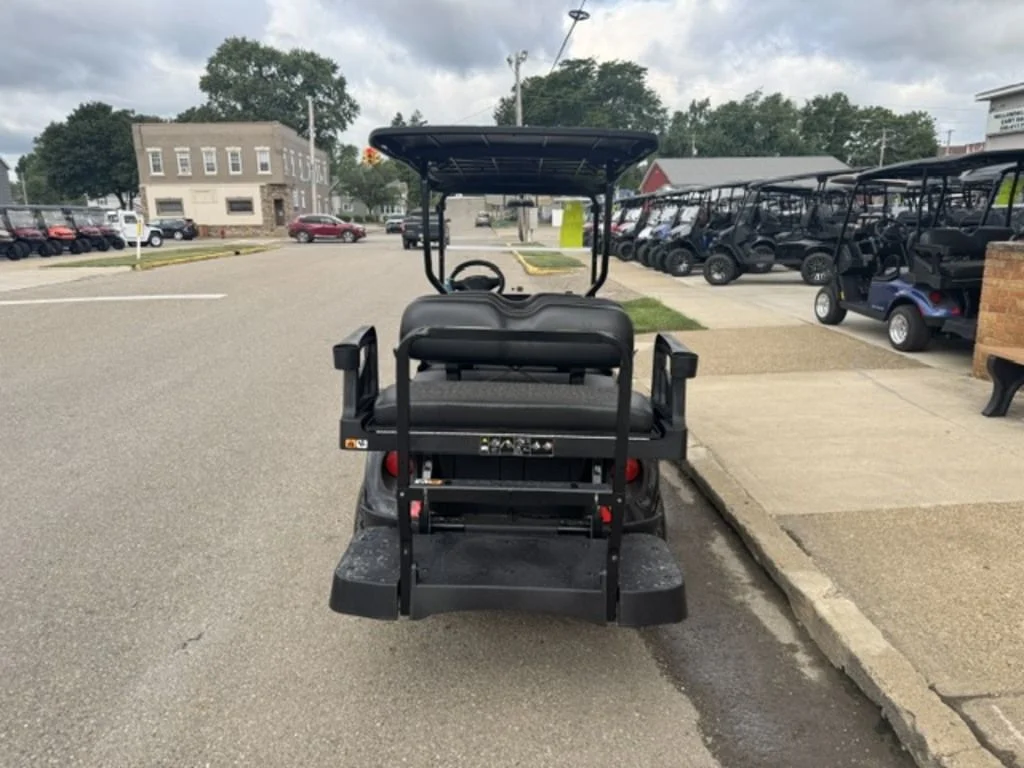 2026 E-Z-GO Express 6 Valor S 48V Black thumb 3