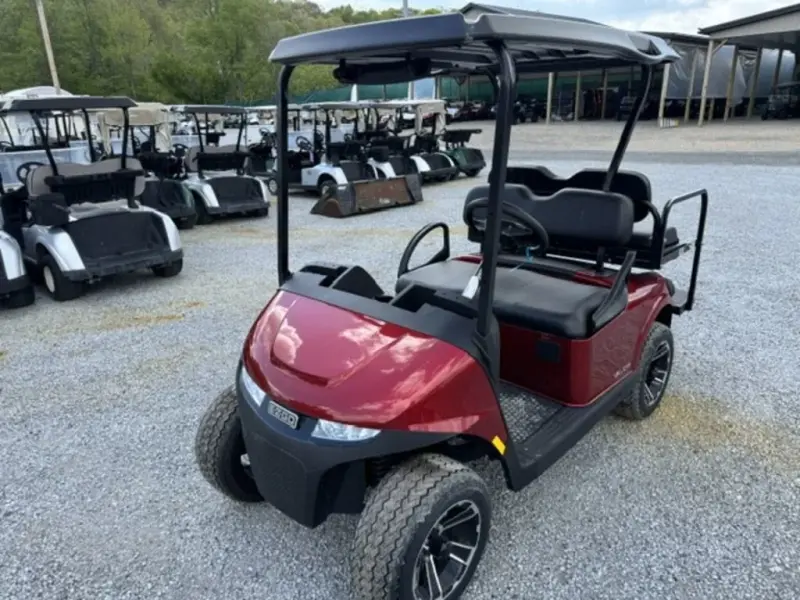 2026 E-Z-GO Valor EX1 Gas photo 1