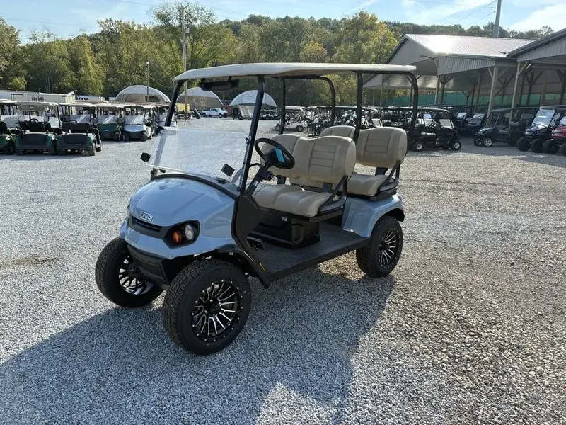 2026 E-Z-GO Liberty ELiTE Lithium photo 1