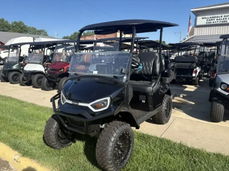 2026 E-Z-GO Express photo 1