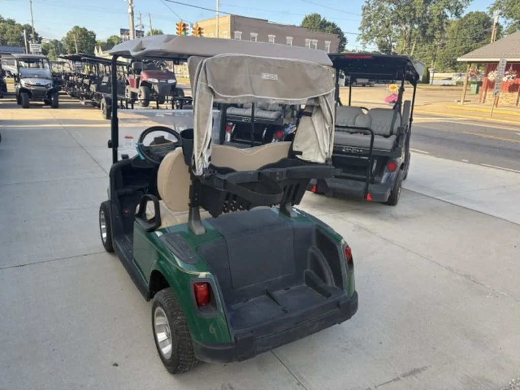 2020 E-Z-GO RXV ELiTE Lithium thumb 4