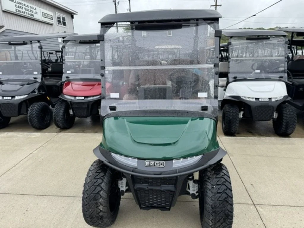 2026 E-Z-GO RXV ELiTE Lithium thumb 3
