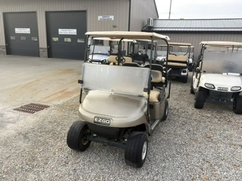 2012 E-Z-GO TXT photo 1
