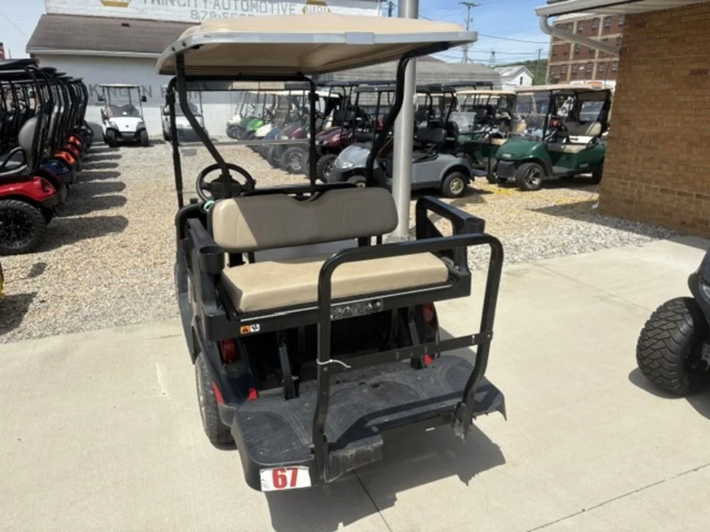 2022 E-Z-GO RXV ELiTE Lithium thumb 4