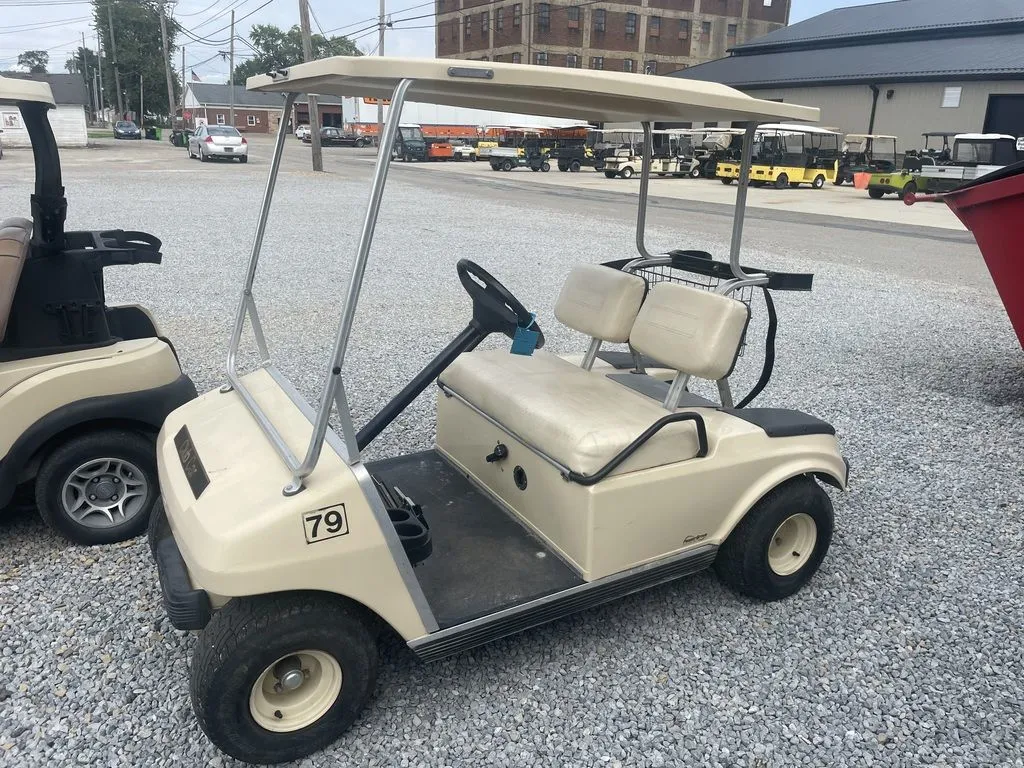 1996 Club Car DS thumb 1