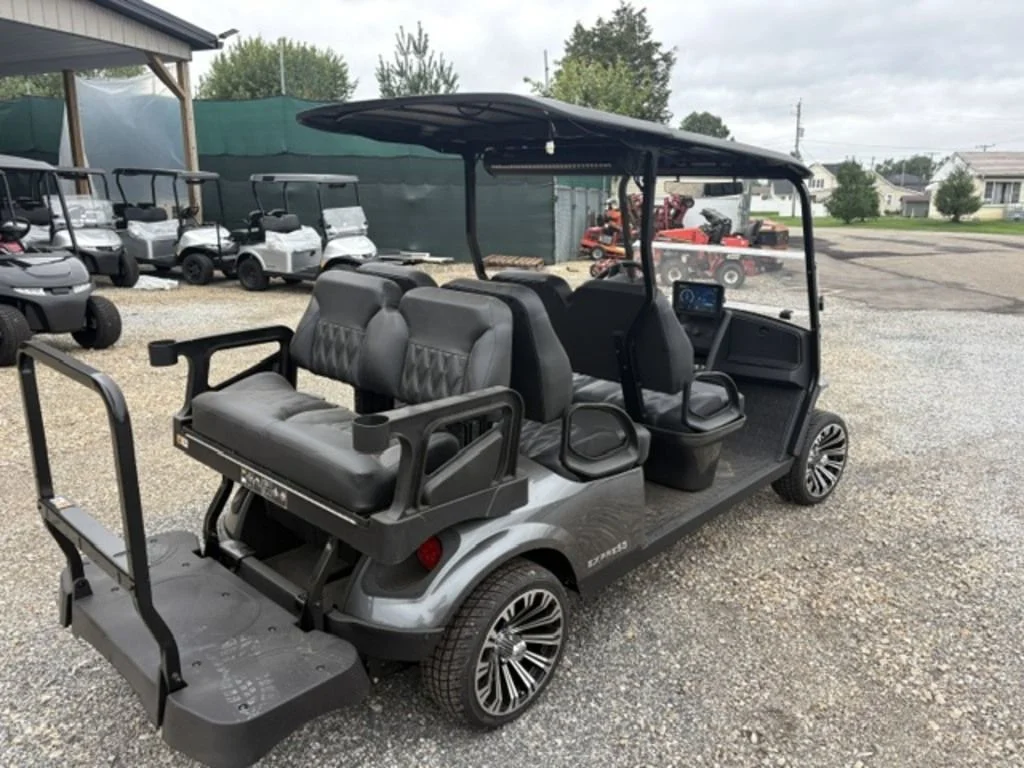 2027 E-Z-GO Express thumb 2