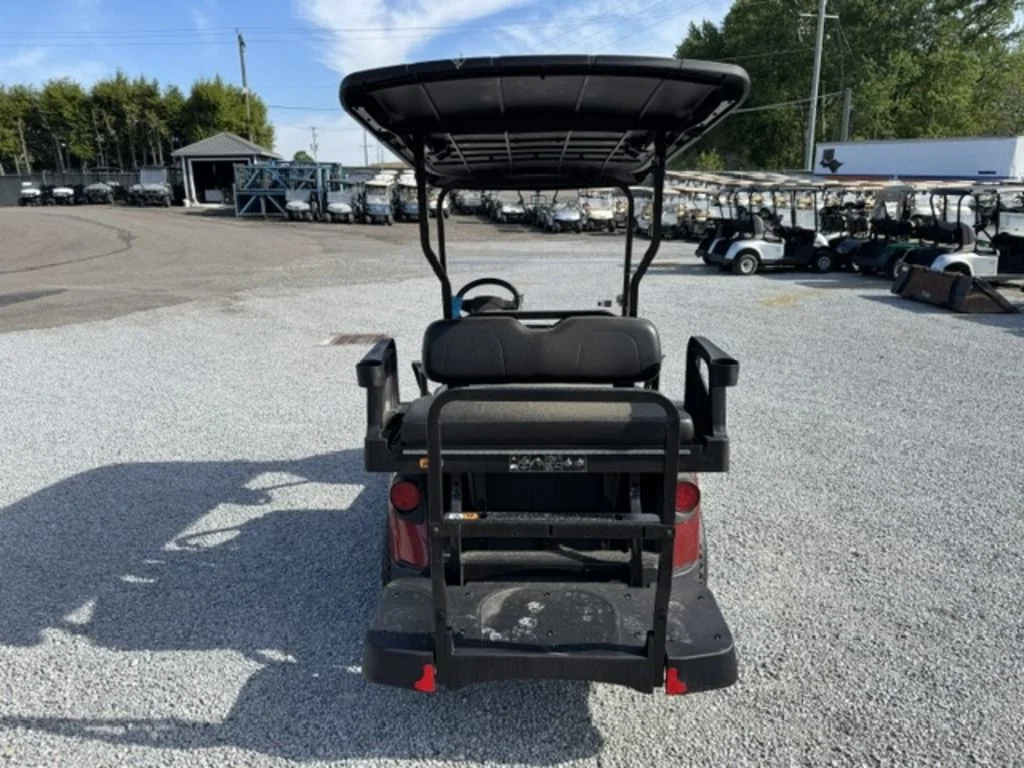 2026 E-Z-GO RXV ELiTE Lithium thumb 3