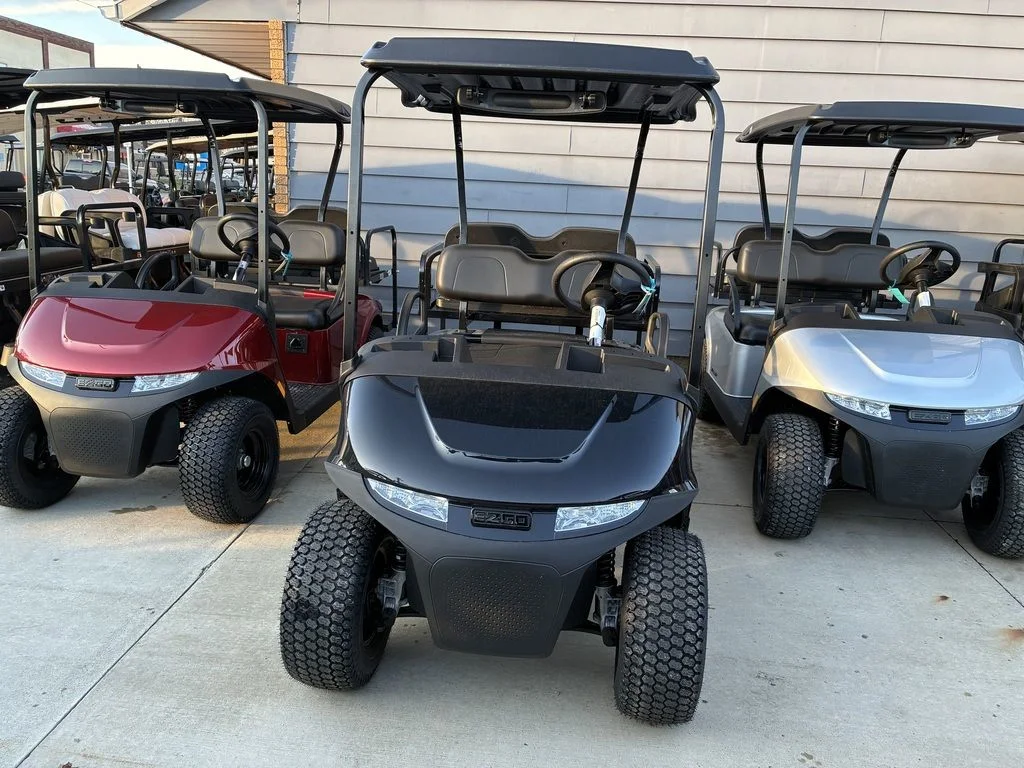 2026 E-Z-GO RXV Valor S 48V Black thumb 2