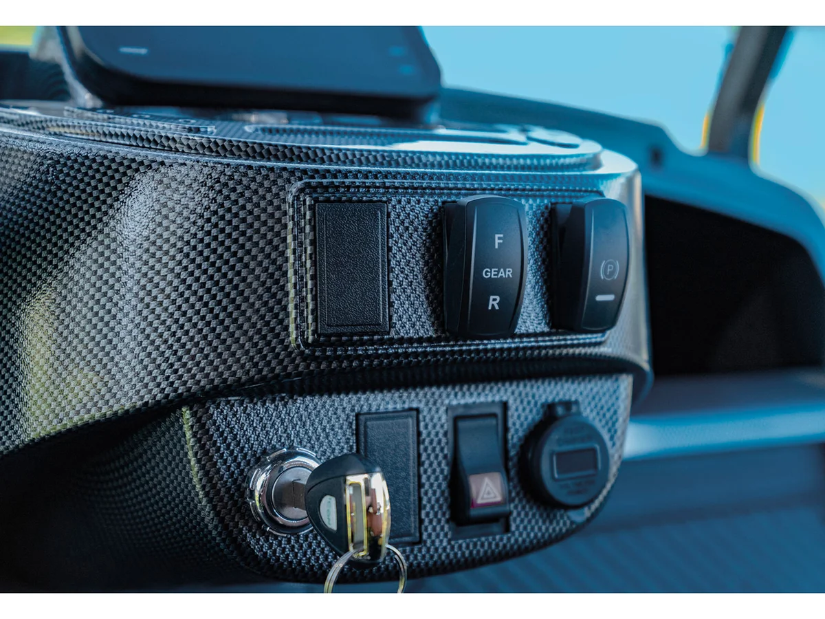 2025 ICON G60L thumb 3
