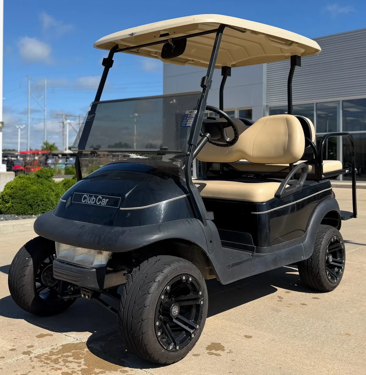 2006 Club Car Club Car thumb 2