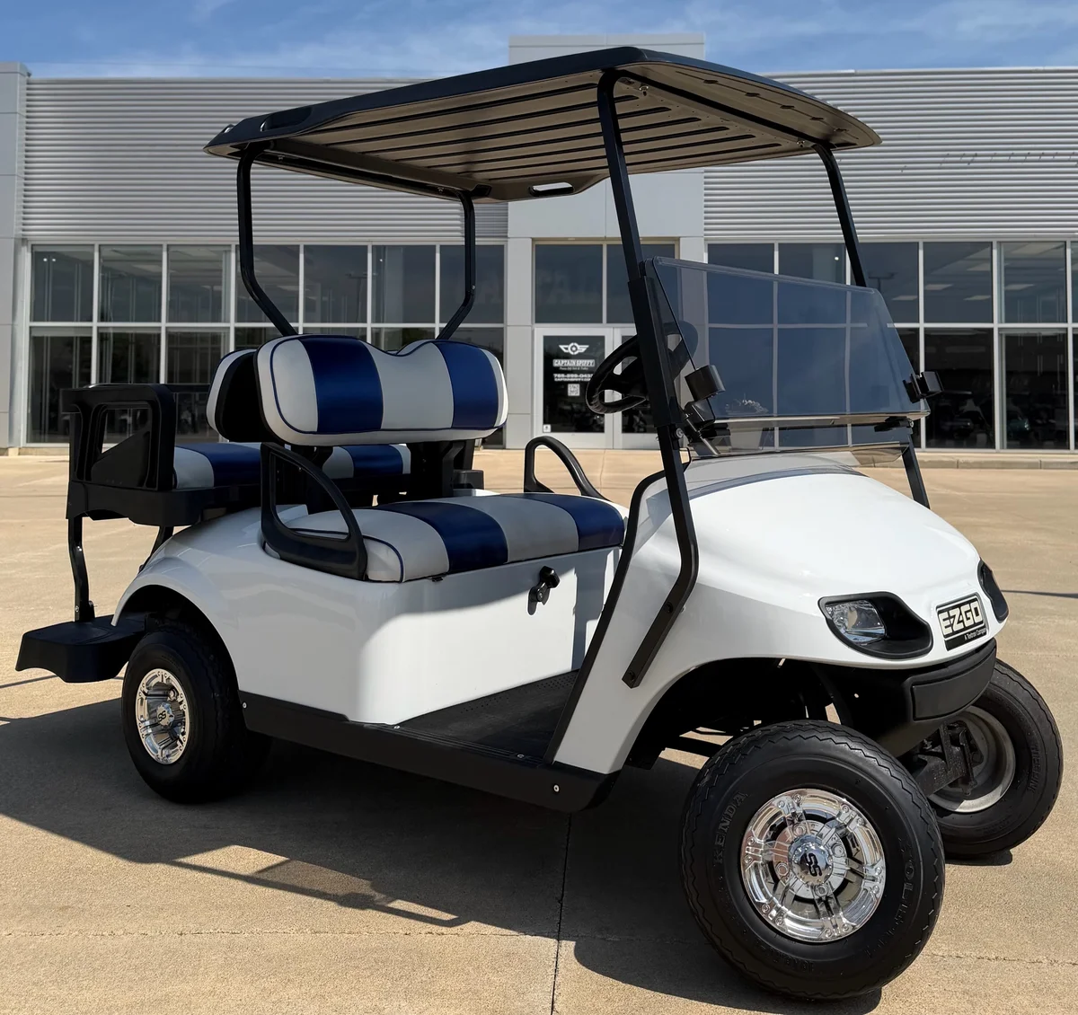 2021 E-Z-GO Valor thumb 3
