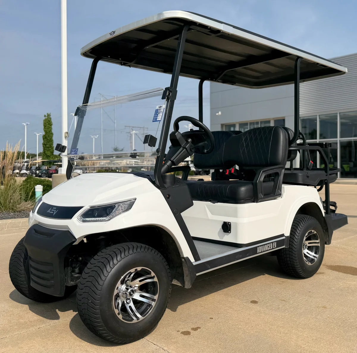2023 Advanced EV Advent 4 Passenger thumb 2