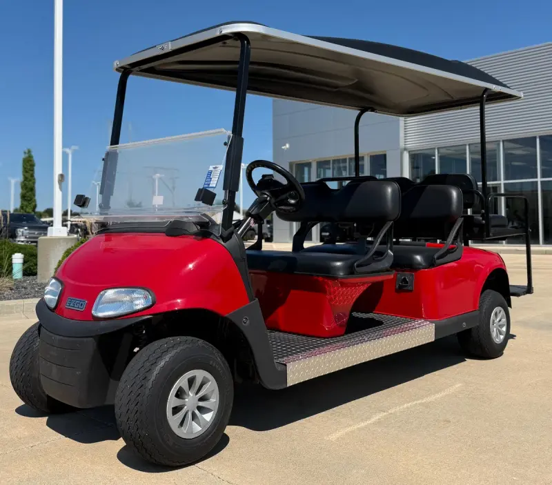 2020 E-Z-GO RXV thumb 2