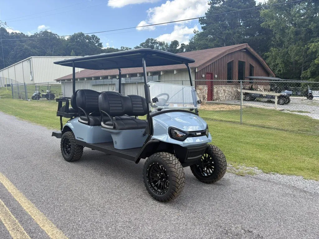 2026 E-Z-GO Express thumb 4