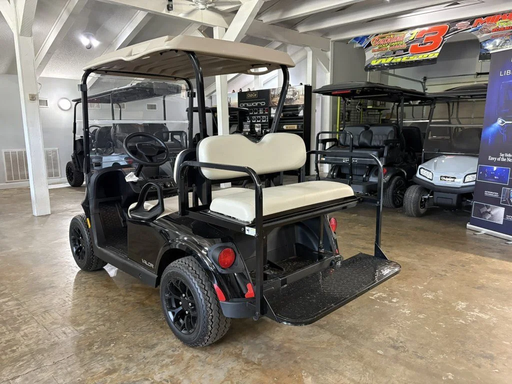2026 E-Z-GO Valor 48V Electric thumb 3