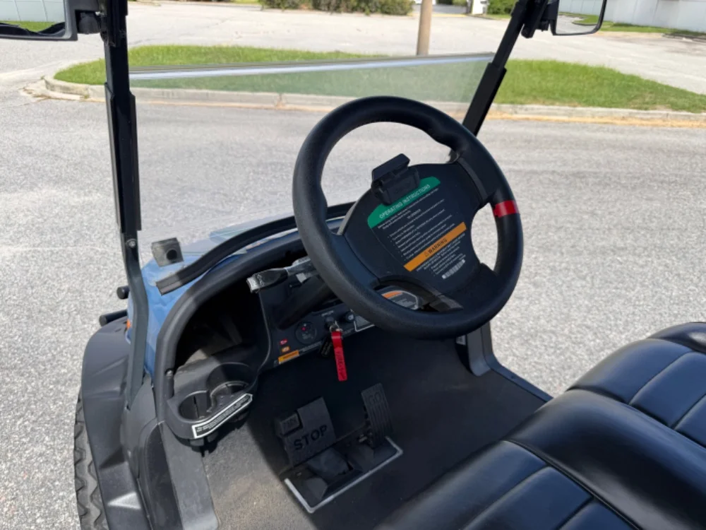 2023 Club Car Onward Gas thumb 3