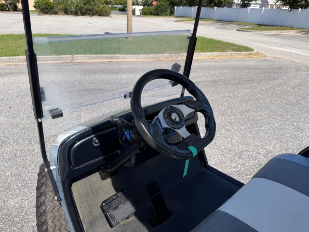 2018 E-Z-GO TXT Base thumb 3