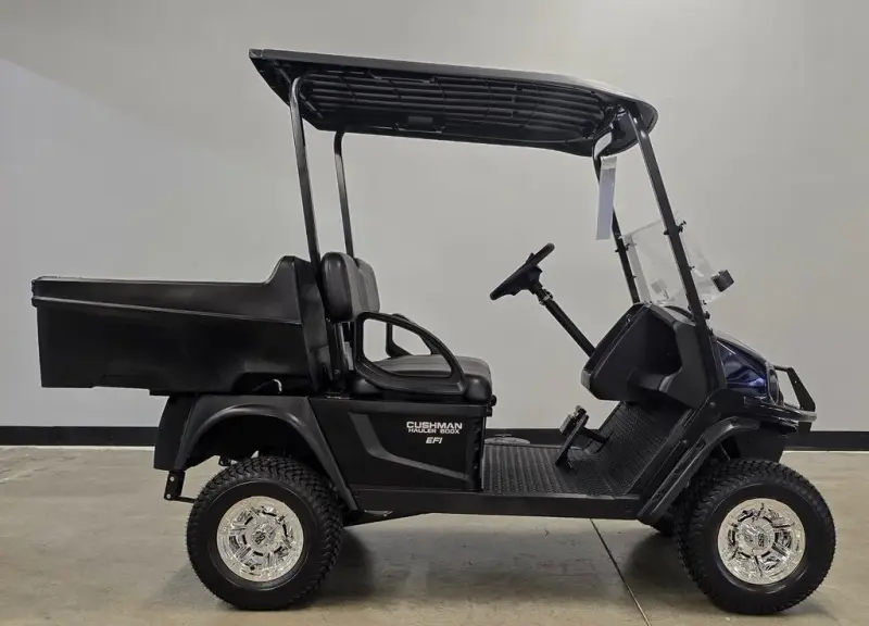 2026 Cushman Hauler 800X photo 1