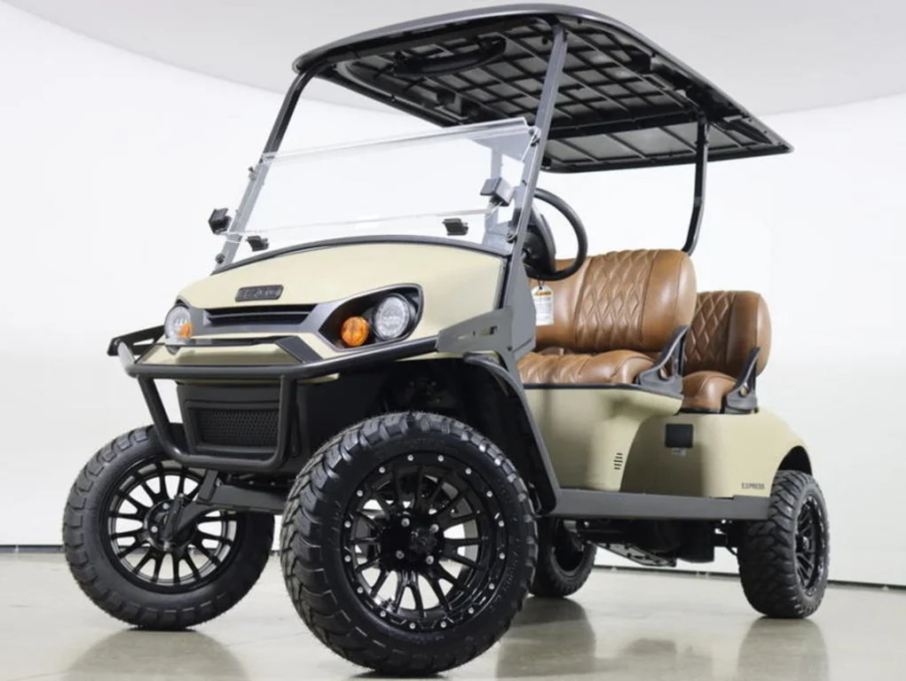 2026 E-Z-GO Express thumb 2