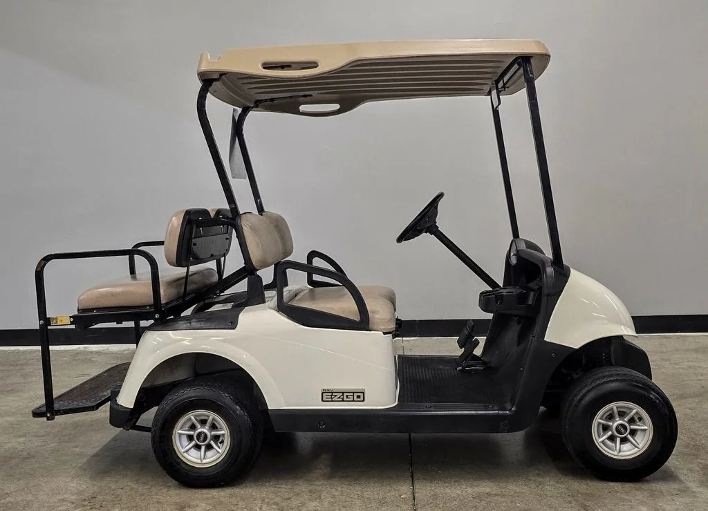 2008 E-Z-GO RXV photo 1
