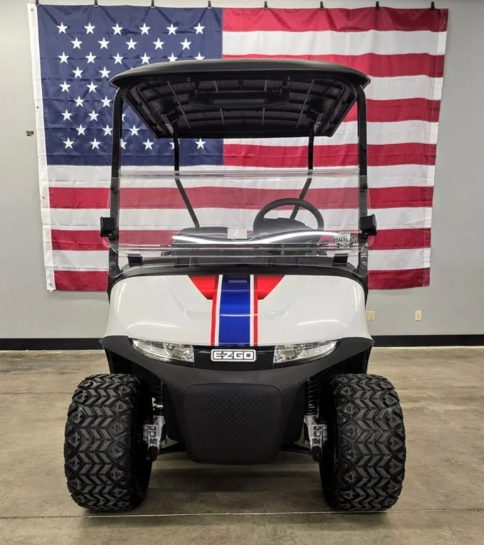 2027 E-Z-GO RXV 2 Valor S + 13.5 Gas Bright White thumb 2
