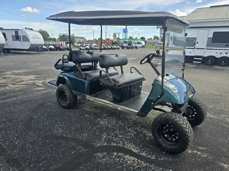 2006 E-Z-GO TXT thumb 3