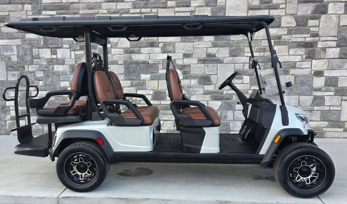 2026 ICON i60LX Street Legal thumb 4