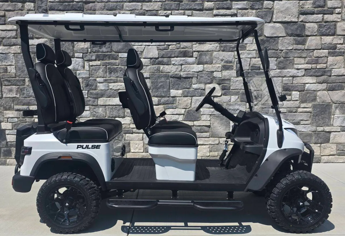 2027 Activ EV Pulse Street Legal thumb 4