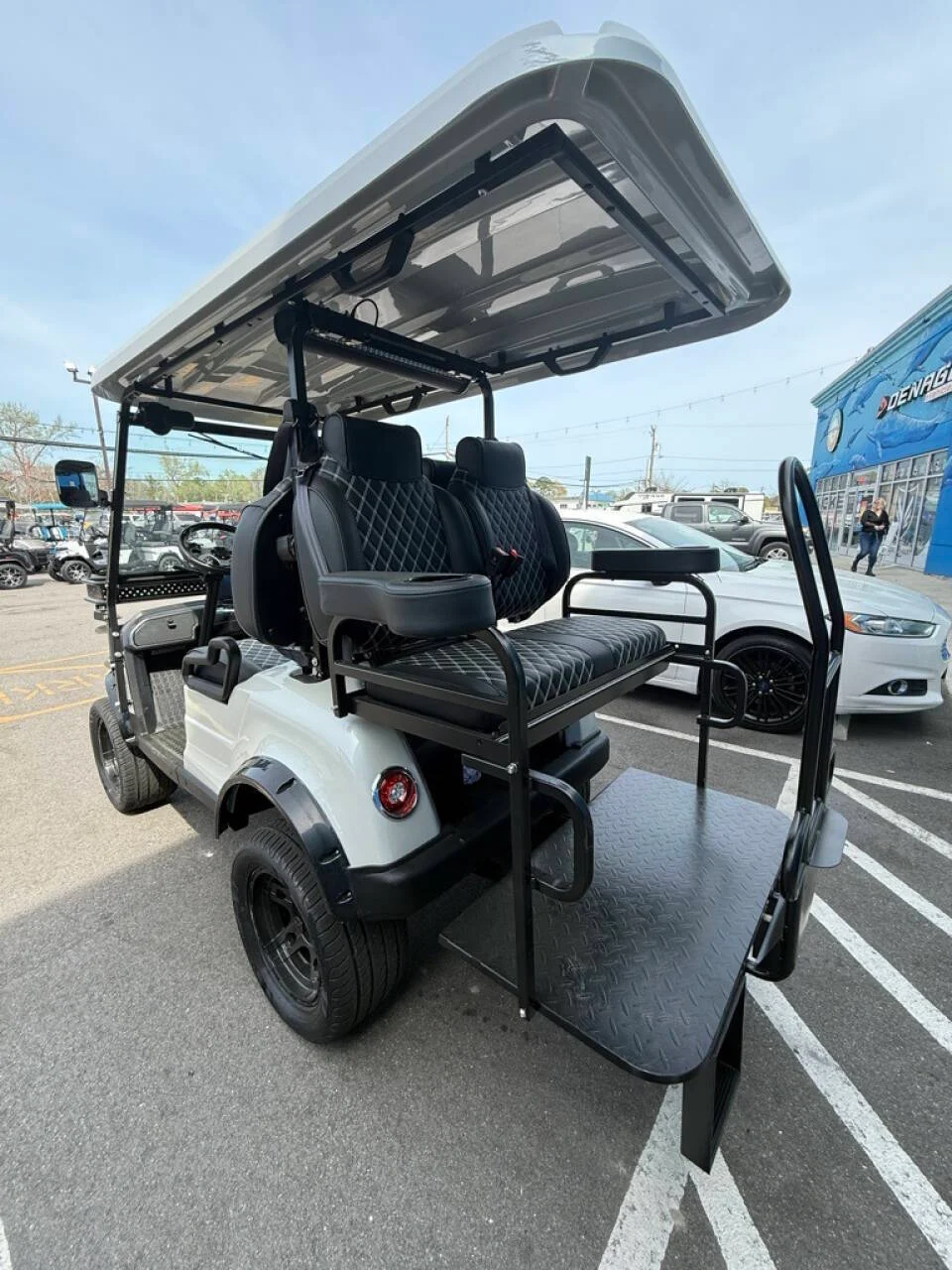 2025 Epic Carts E40L Lithium thumb 3