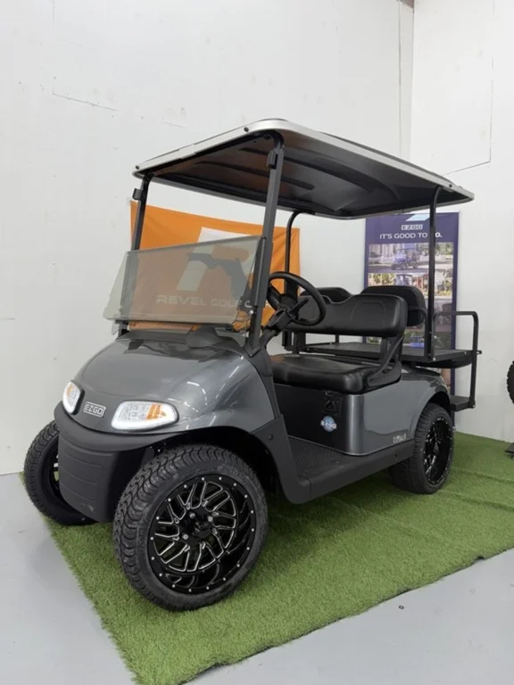 2021 E-Z-GO RXV ELiTE Lithium photo 1