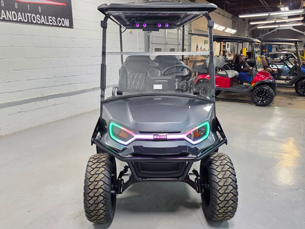 2027 E-Z-GO Express thumb 3