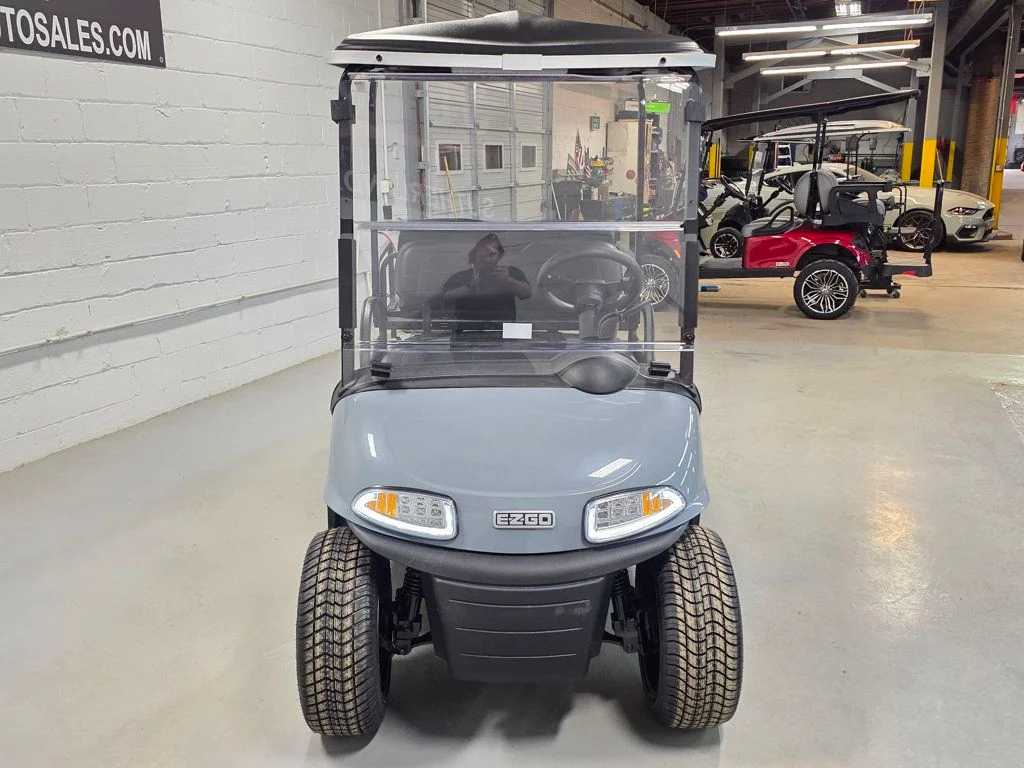 2020 E-Z-GO RXV ELiTE Lithium thumb 4