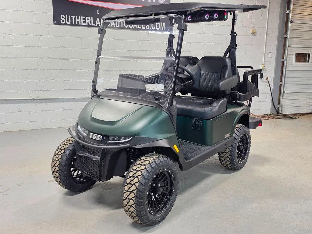 2026 E-Z-GO RXV ELiTE Lithium thumb 2