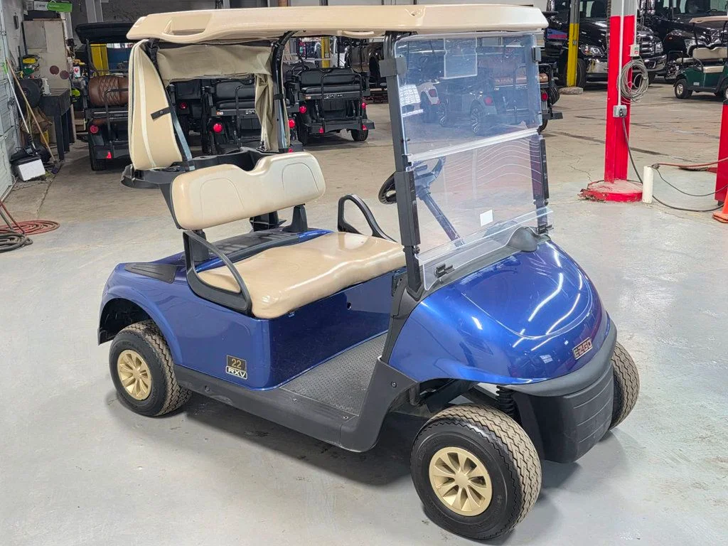 2020 E-Z-GO RXV thumb 4