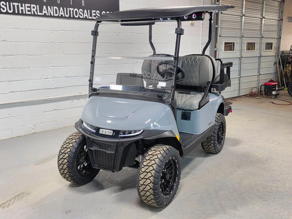 2026 E-Z-GO RXV ELiTE Lithium thumb 3