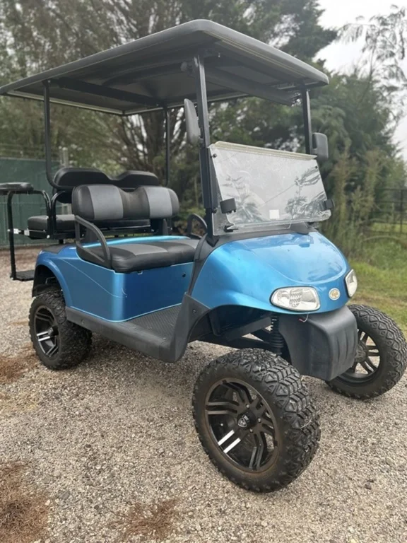 2013 E-Z-GO RXV thumb 2