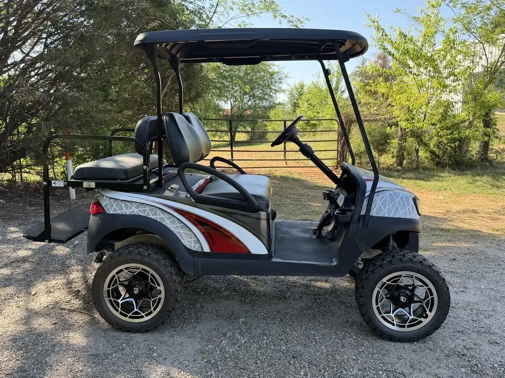 2021 Club Car Tempo 2+2 thumb 2