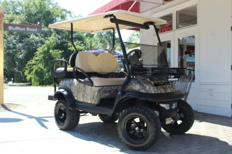 2017 Club Car Precedent
