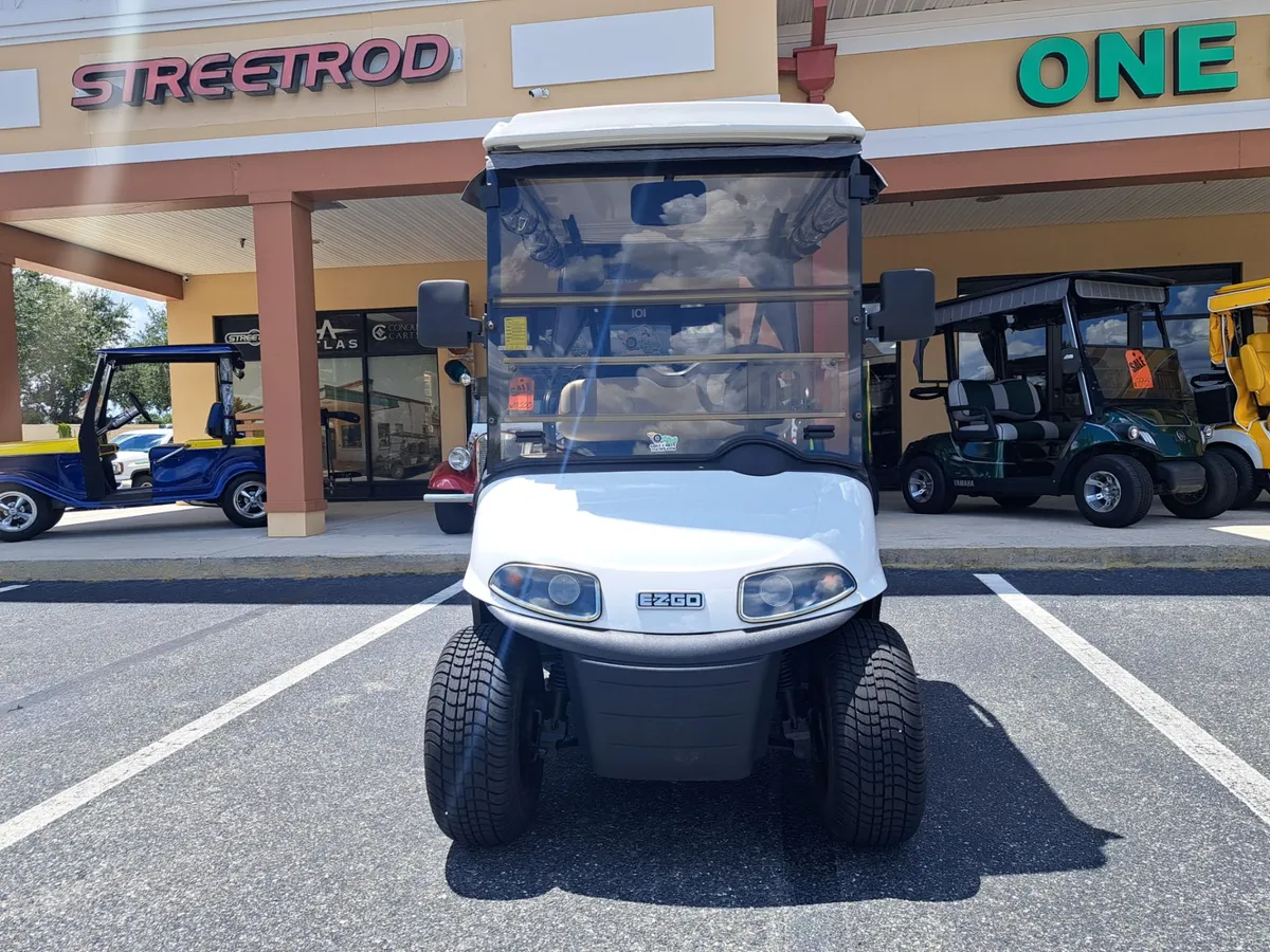 2021 E-Z-GO 2 Passenger EX1 thumb 3