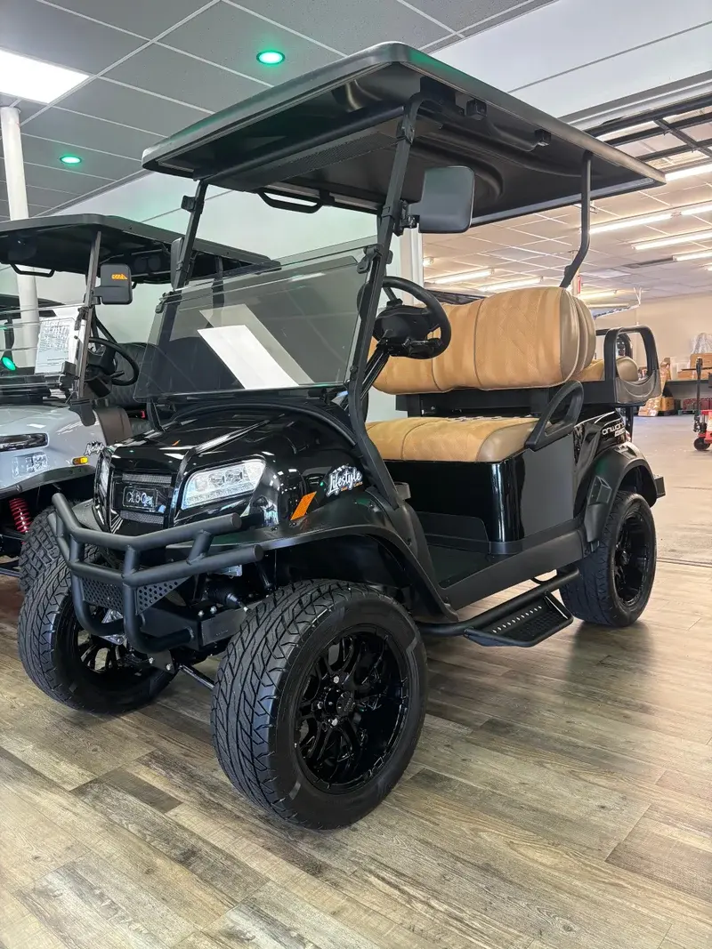 2022 Club Car Onward photo 1