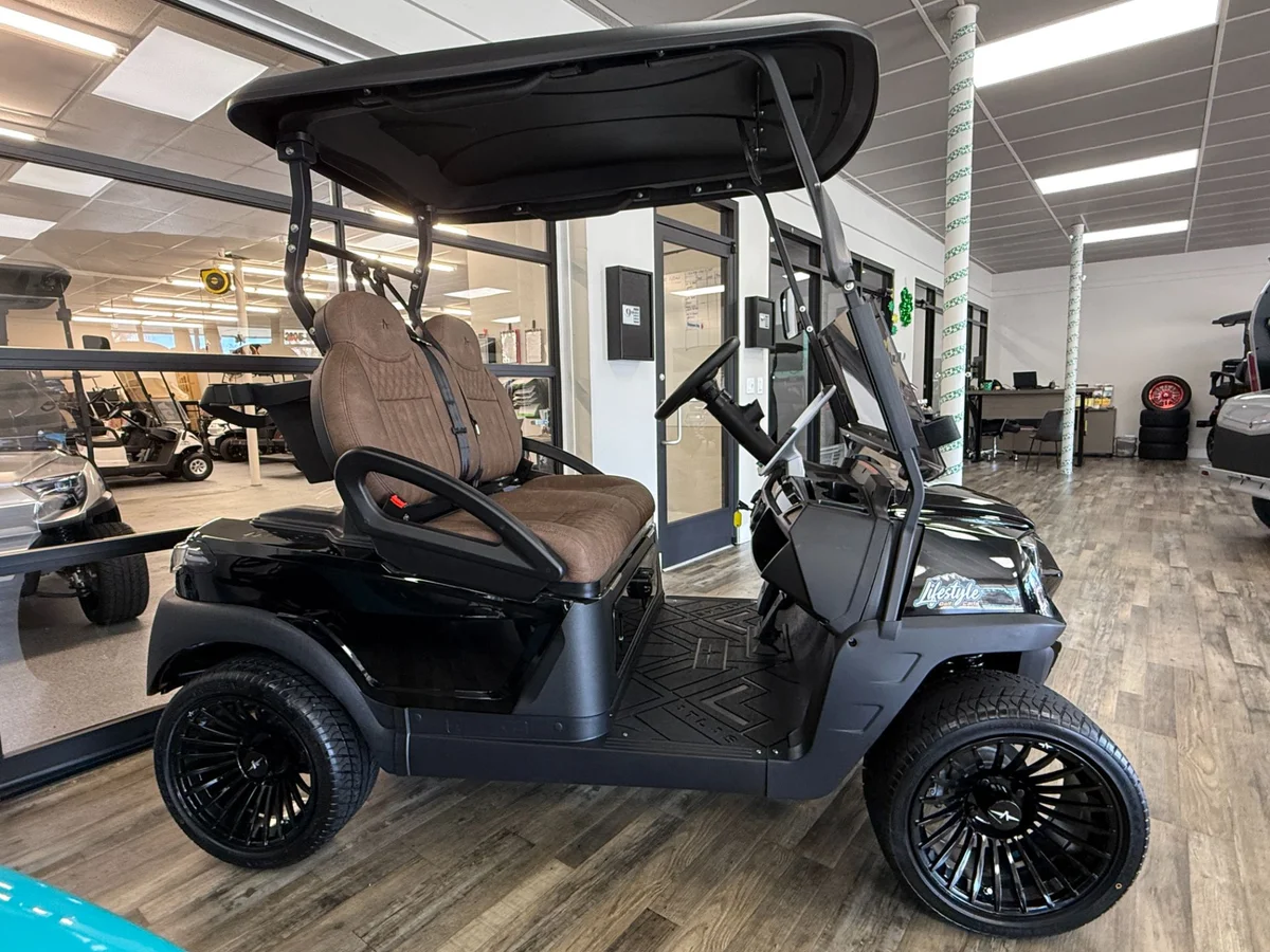 2026 Atlas Pro 2 Passenger thumb 4
