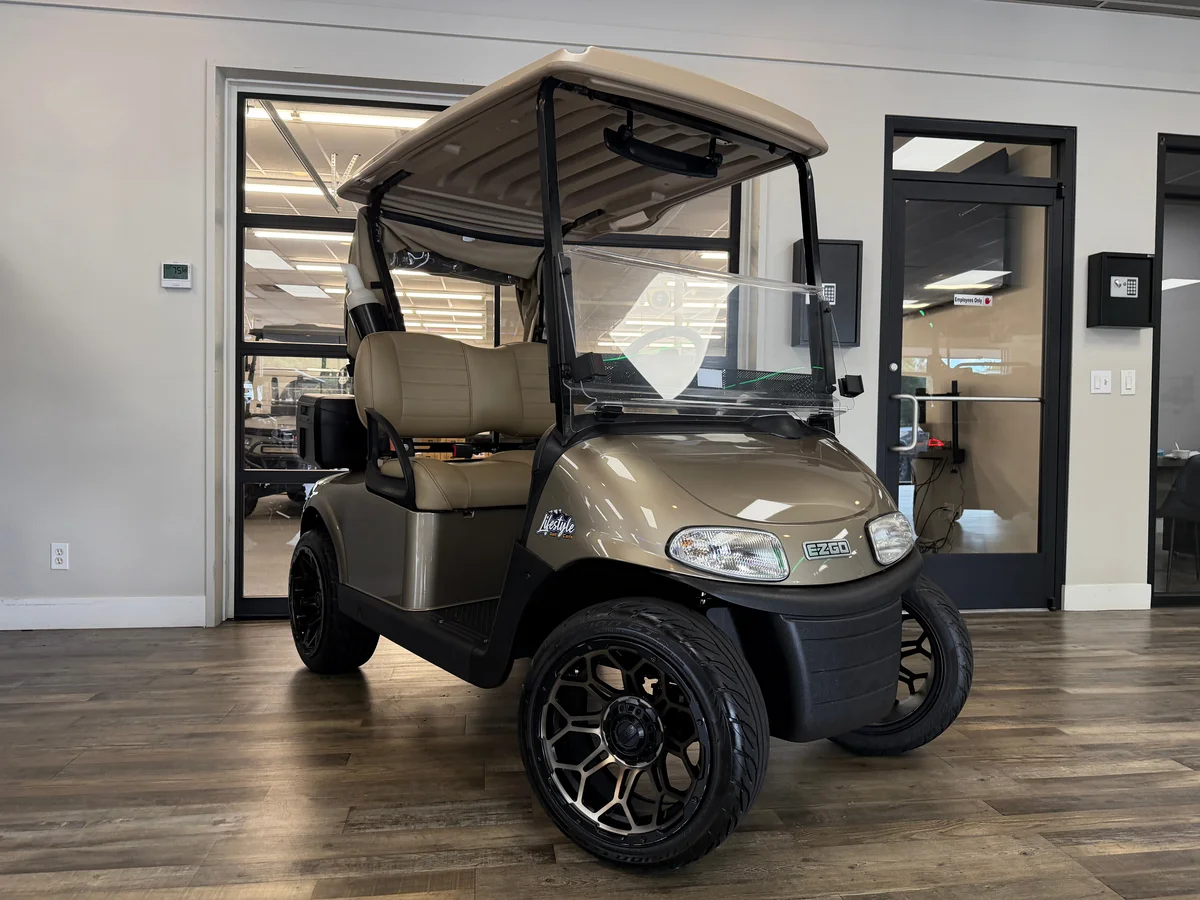 2019 E-Z-GO Freedom thumb 3