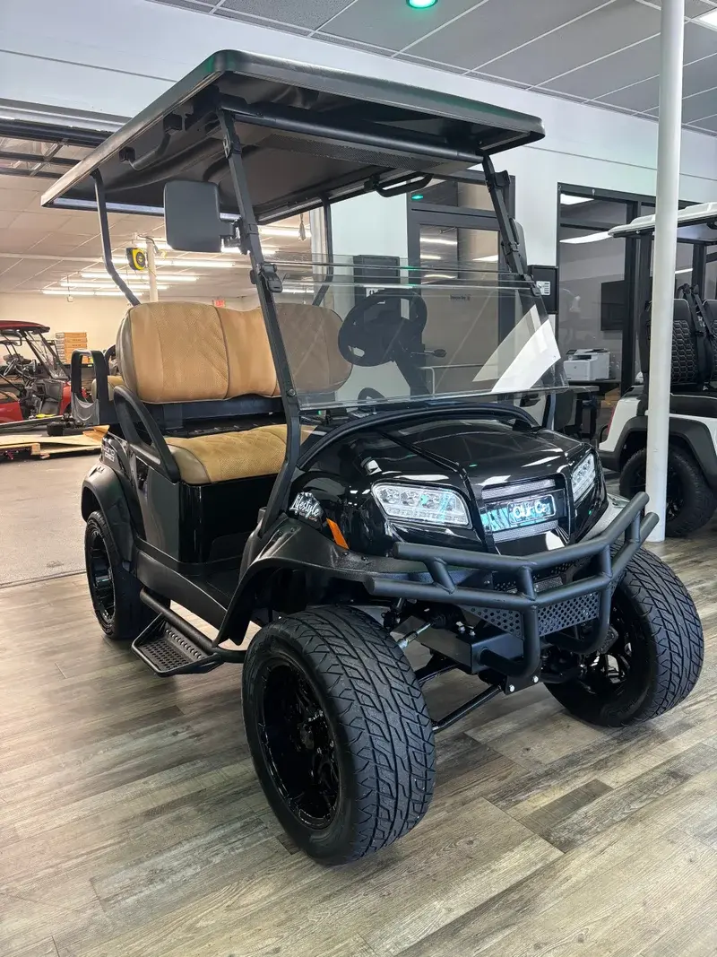 2022 Club Car Onward thumb 3