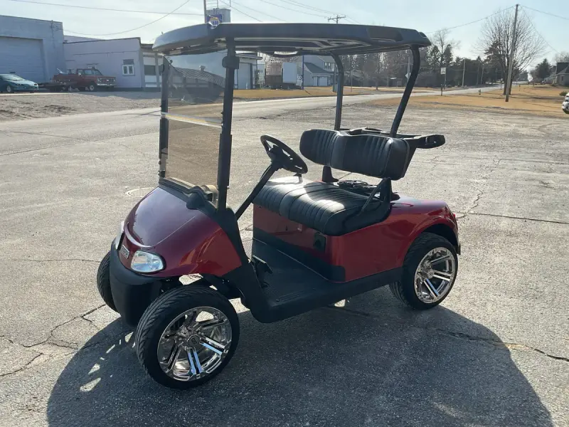 2018 E-Z-GO Freedom photo 1